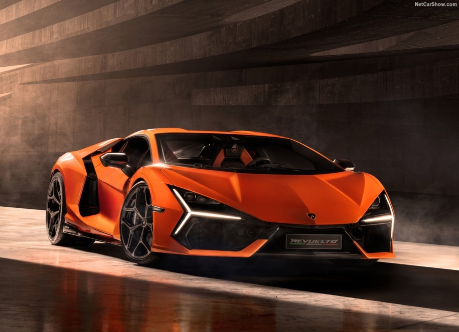 Lamborghini: ουρά για το πρώτο plug-in υβριδικό μοντέλο