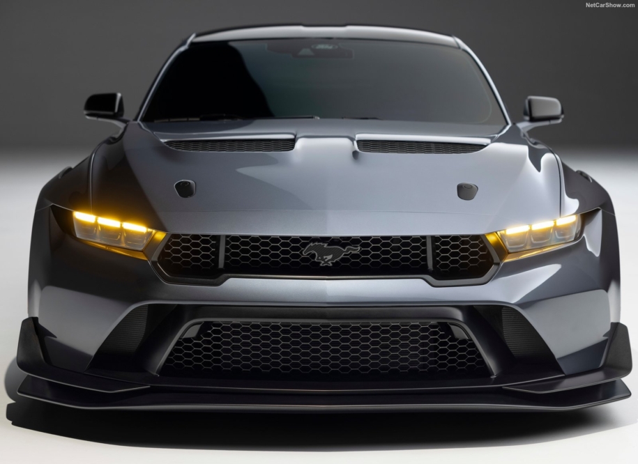 Ford: «παρατάσσει» την Mustang GTD απέναντι σε Porsche, Aston Martin και Mercedes