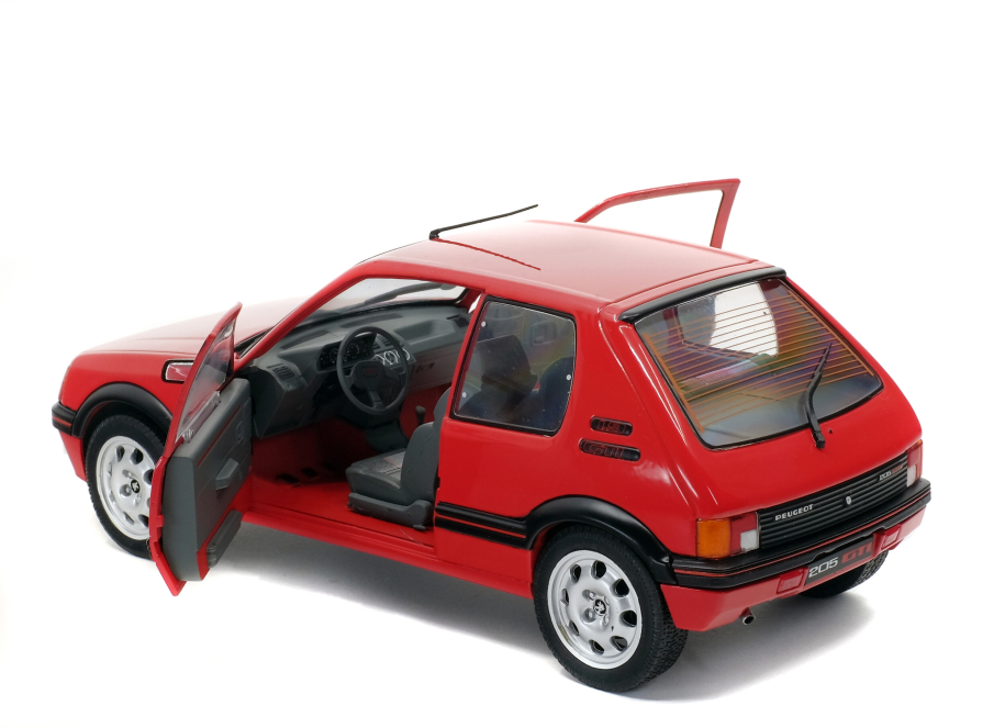 Peugeot 205 1.6 Gti: μποέμ ταξιδευτής