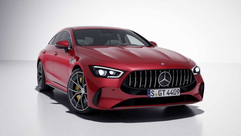 Mercedes-AMG GT63 SE Hybrid: έρχεται με νέα «καλούδια»