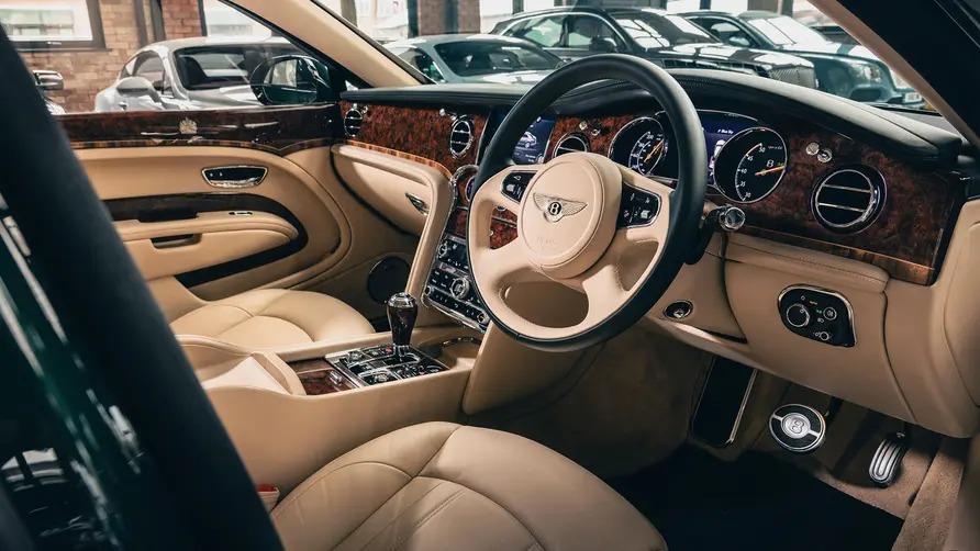 Η Bentley Mulsanne της Βασίλισσας Ελισάβετ!