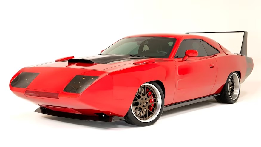 Dodge Daytona "Retromod":  Δύο χιλιάδες ώρες δουλειάς για τη μετατροπή