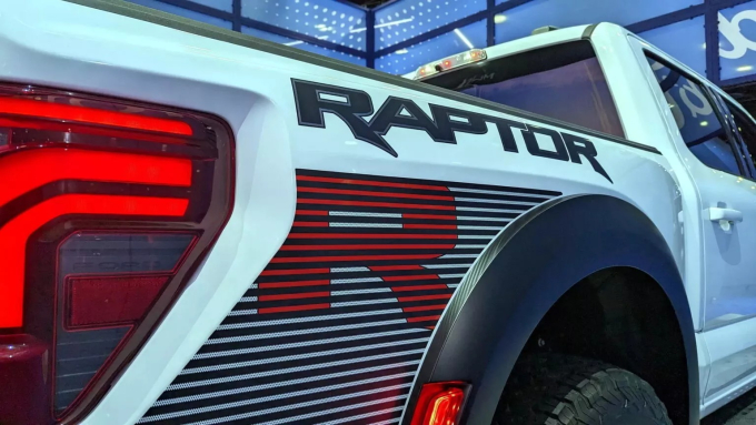 Ford F-150 Raptor R: τώρα με 730 ίππους άγριας δύναμης