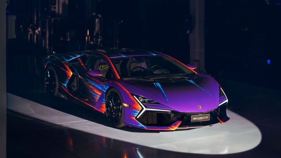 Lamborghini Revuelto Opera Unica: Μοναδική εμφάνιση και 1001 άλογα