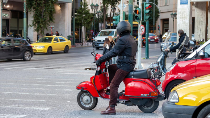 Έξυπνα φανάρια: που θα μπουν κάμερες