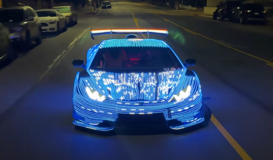 Alex Choi: Στόλισε μία Lamborghini Huracan με 30.000 LEDs