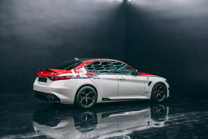 Alfa Romeo Giulia QV Racing: συλλεκτική Ιταλίδα ψάχνει νέο ιδιοκτήτη!