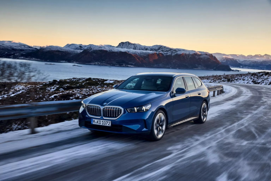 BMW 5 Touring: Τώρα και σε ηλεκτρική έκδοση!