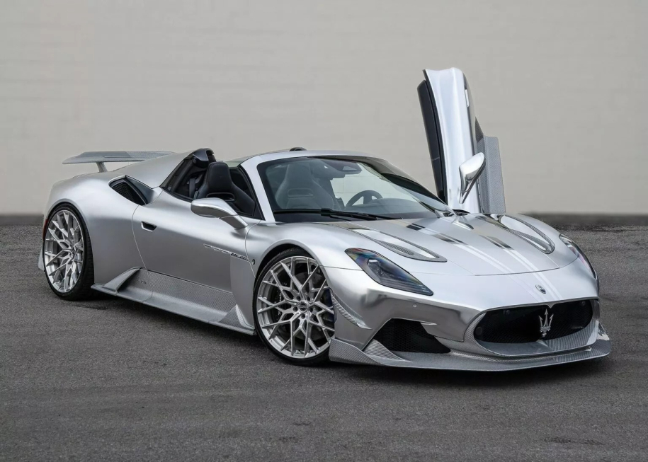 7Design: Αποκαλυπτήρια για την Maserati MC20 Aria Silver Surfer