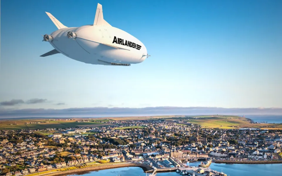 Airlander 10: «Το ιπτάμενο γιότ» θα πετάει πάνω από τη Μεσόγειο το 2028