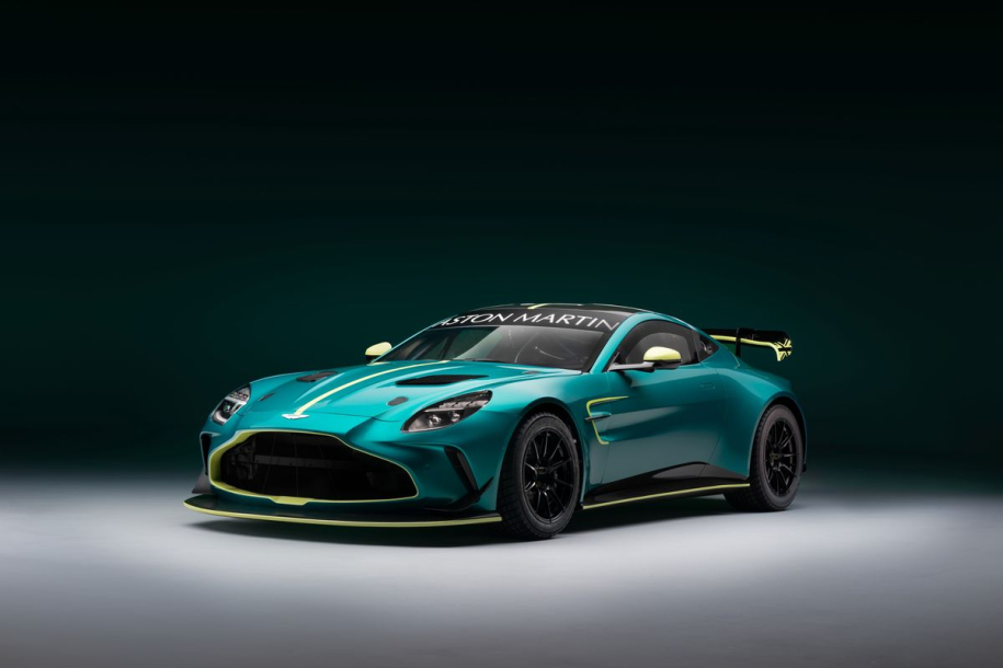 Aston Martin Vantage GT4: Εντυπωσιακές οι νέες αλλαγές