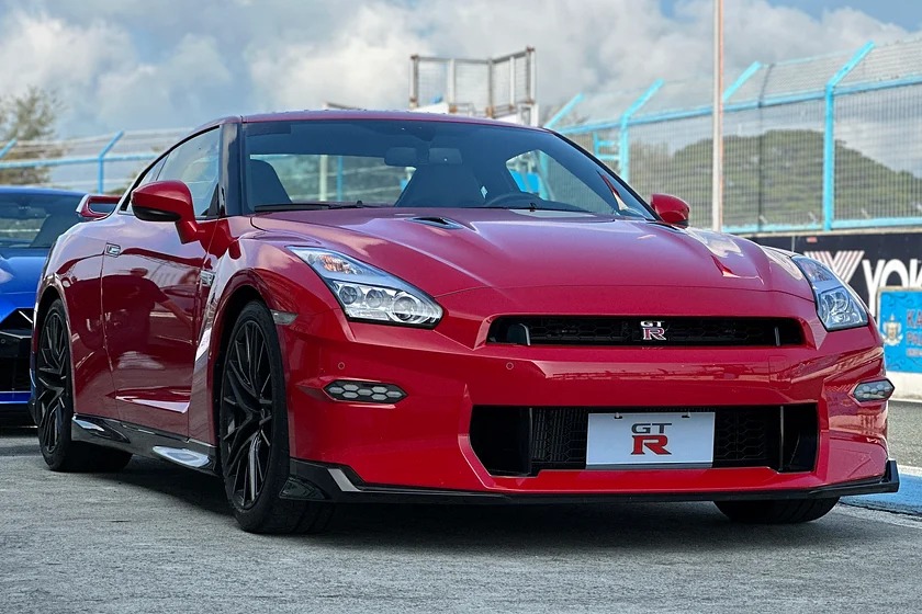 Nissan GT-R R35: Πότε θα κυκλοφορήσει το «καυτό» ιαπωνικό σπορ μοντέλο