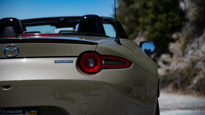 2024-mazda-mx-5-miata (1)