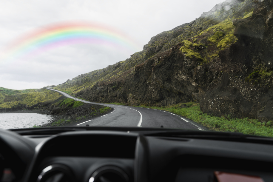 beautiful-street-landscape-with-rainbow