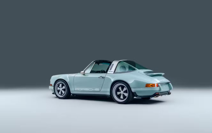 Porsche 911 Targa