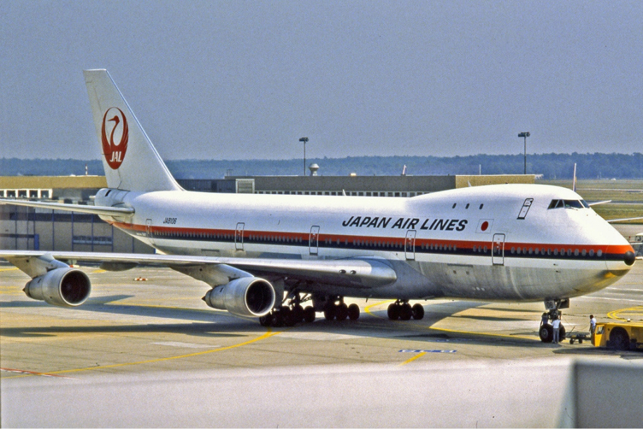 Boeing 747