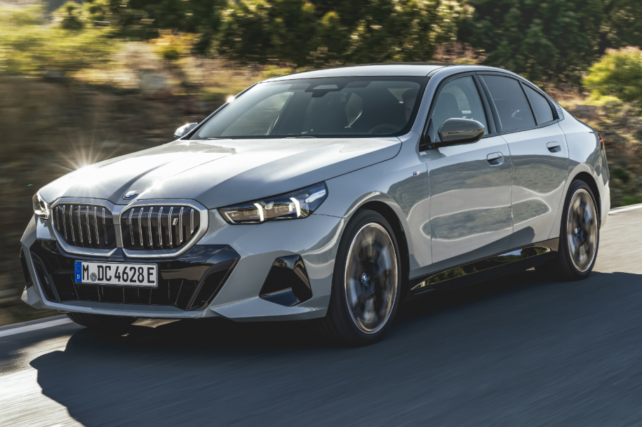 BMW i5 eDrive 40 Sedan: Χαρακτηριστικά και τιμή