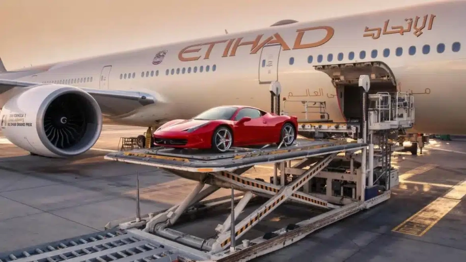 Etihad Airways: Πλέον μεταφέρει supercars