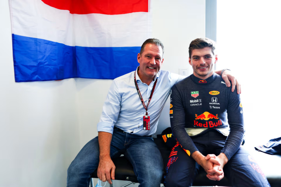 F1 – Verstappen για Red Bull: «Δεν θα είμαστε φαβορί το 2025»