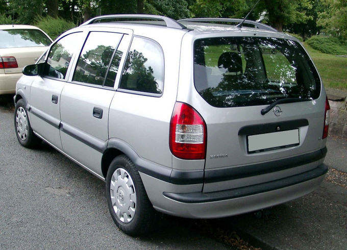 Opel Zafira 